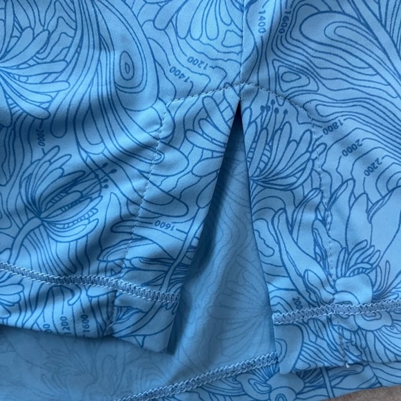 [L] Columbia Titanium Gray Blue Short Cap Sleeve Floral T-Shirt NWOT - Picture 7 of 8